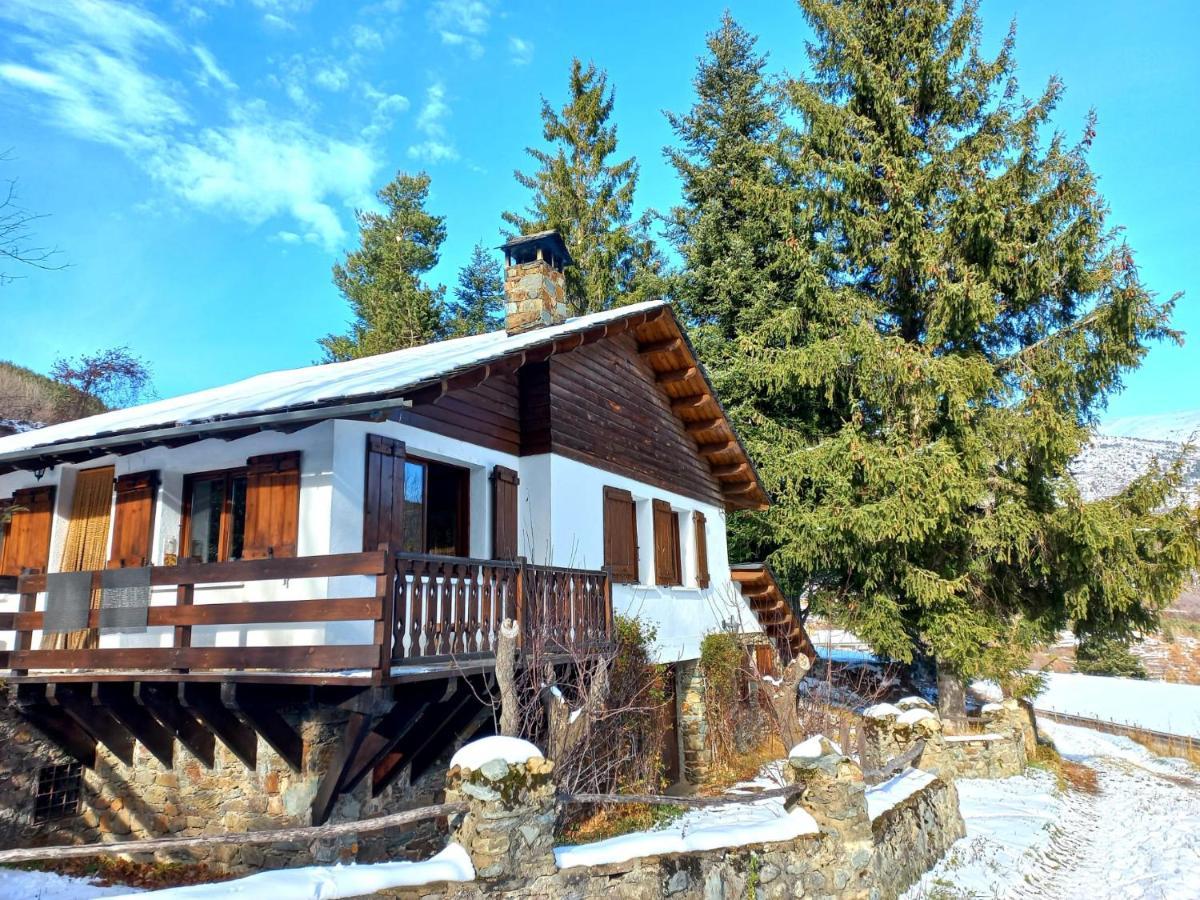 Can Serraima, Casa Rural A Prop De La Cerdanya Neva Exterior photo