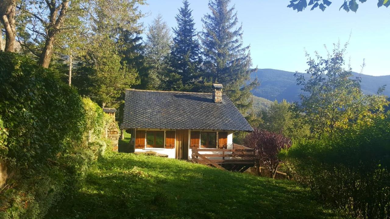Can Serraima, Casa Rural A Prop De La Cerdanya Neva Exterior photo